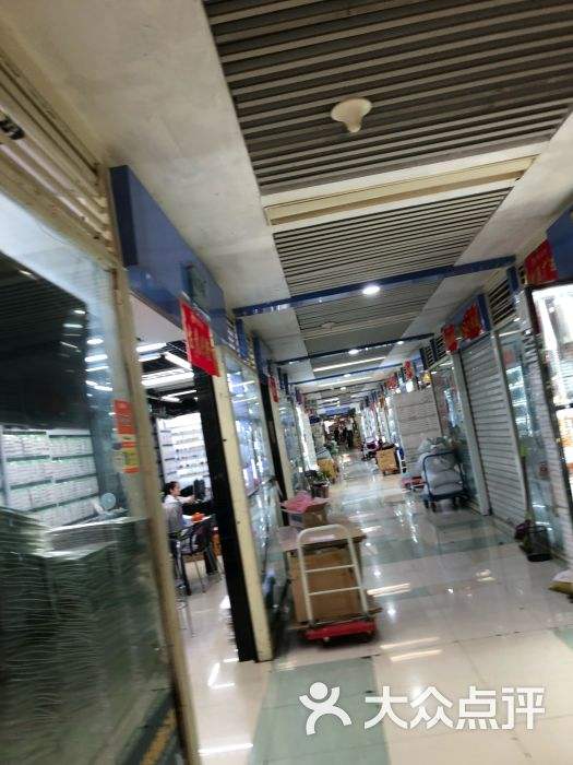 大连小商品批发市场在哪里(大连市小商品批发市场在哪里)